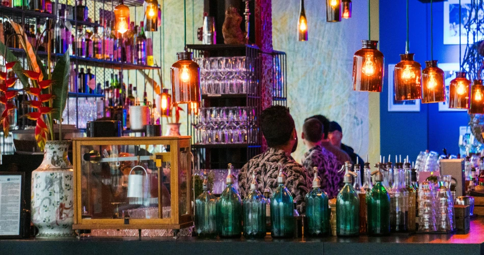 Santa Barbara Nightlife Guide: Where to Drink, Dance & Unwind