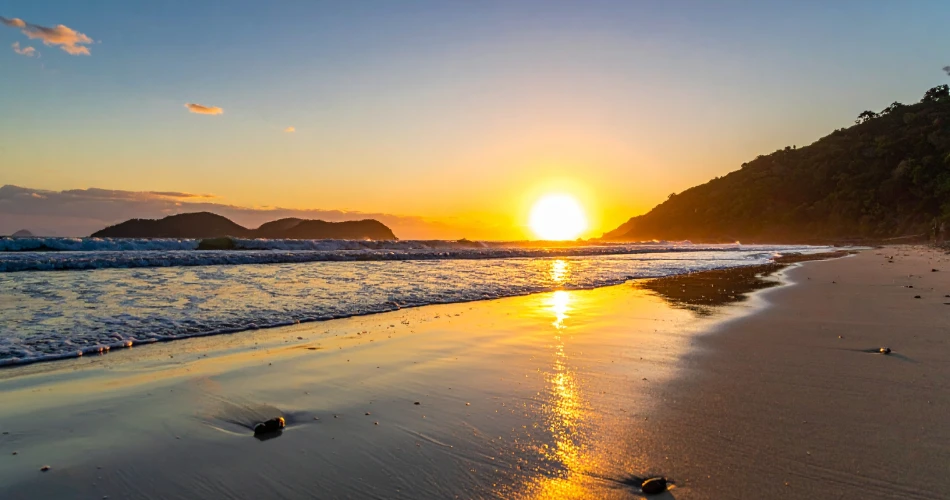 Santa Barbara Travel Guide: Hidden Gems & Iconic Landmarks